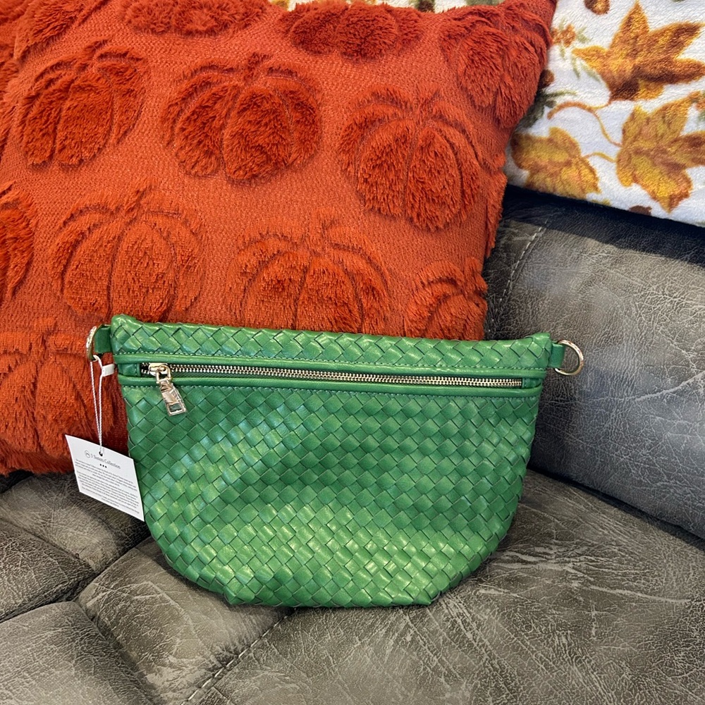 WESTLYN WOVEN BUM BAG